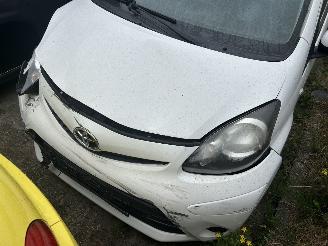 Auto incidentate Toyota Aygo 1.0 2013/8