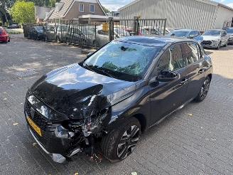 Schadeauto Peugeot e-208 EV  Allure 50kWh  Automaat 2024/5