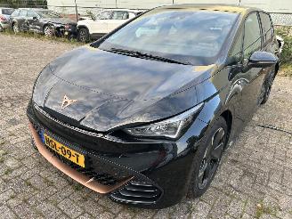  Cupra Born EV Performance Limited  Automaat 170 KW  /  63 kWh  ( 895 KM ) 2025/7
