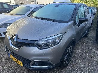 begagnad bil auto Renault Captur 1.2 TCe  Automaat  ( schadevrij ) 2015/6