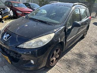 Vaurioauto  passenger cars Peugeot 207 SW  1.4 2010/11