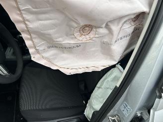 Volkswagen Polo 1.0 TSI    5 drs picture 8