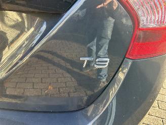 Volvo V-60 1.6   T 3 picture 5