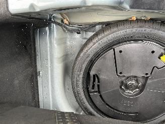 Seat Leon 2.0 TDI  Automaat FR uitvoerring  5 Drs Panoramadak picture 9