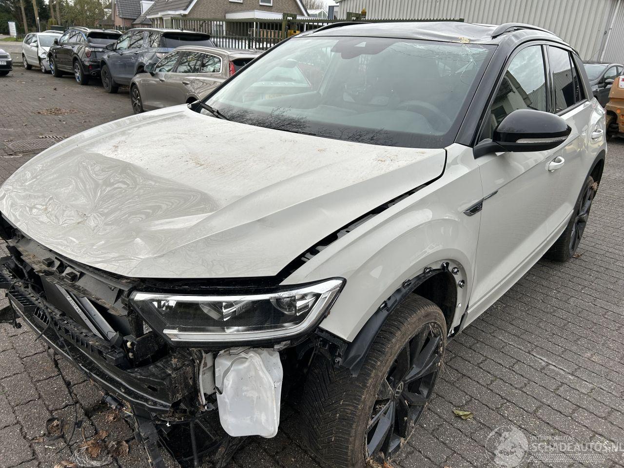 Volkswagen T-Roc 1.5 TSI  Automaat  R-Line  ( Nieuw prijs 53000,00 )