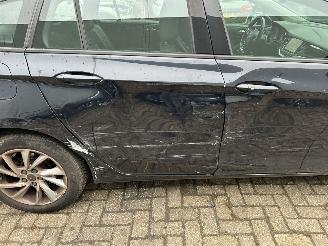 Opel Astra Stationcar  1.0 Innovation picture 4