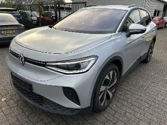 uszkodzony samochody osobowe Volkswagen ID.4 Pro Oranje Edition 77KwH   210 KW 2024/12