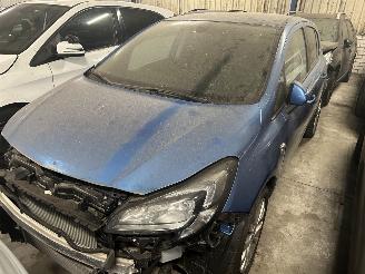 Coche accidentado Opel Corsa 1.0    5 Drs 2019/9