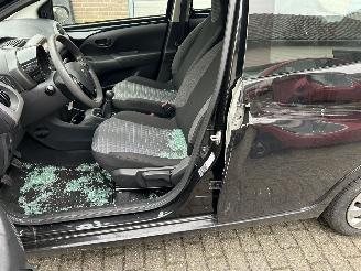 Peugeot 108 1.0  e-VTI  Active  5 drs   ( 40270 Km ) picture 9