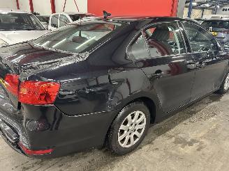 Volkswagen Jetta 1.6 TDI picture 6