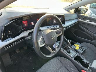 Volkswagen Golf Stationcar 1.0 TSI Life picture 17