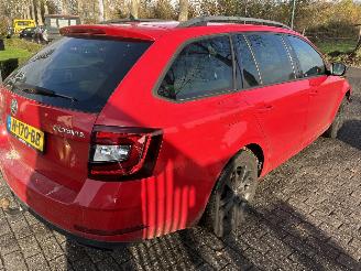 Skoda Octavia Stationcar  1.0 picture 4