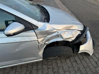 Volkswagen Polo 1.0 TSI  Life picture 6