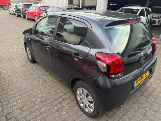 Peugeot 108 1.0  e-VTI    ( 24709 Km ) picture 7