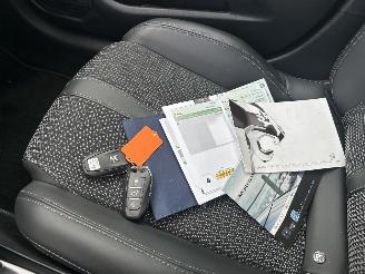 Peugeot 208 1.2 PureTech   GT picture 18