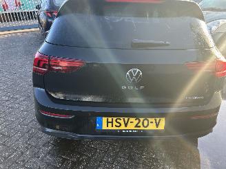 Volkswagen Golf 1.5 eHybrid Life Edition  Automaat  5 Drs ( Panoramadak ) picture 3
