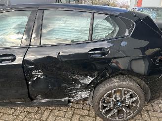 BMW 1-serie 120  Automaat   ( 4457 Km )   nieuw prijs 45000,00 picture 10