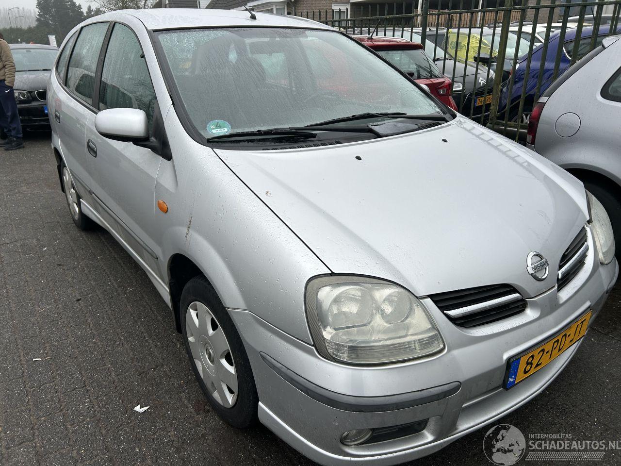Nissan Almera-tino 1.8