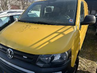 krockskadad bil bedrijf Volkswagen Transporter 2.0 TDI 2015/1