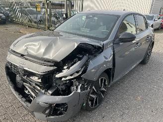 Voiture accidenté Peugeot 208 1.2 Hybrid Automaat  GT uitvoering  ( Nieuwprijs 34000,00 ) 2025/8