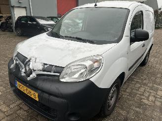 danneggiata veicoli commerciali Renault Kangoo 1.5 DCI 2020/3