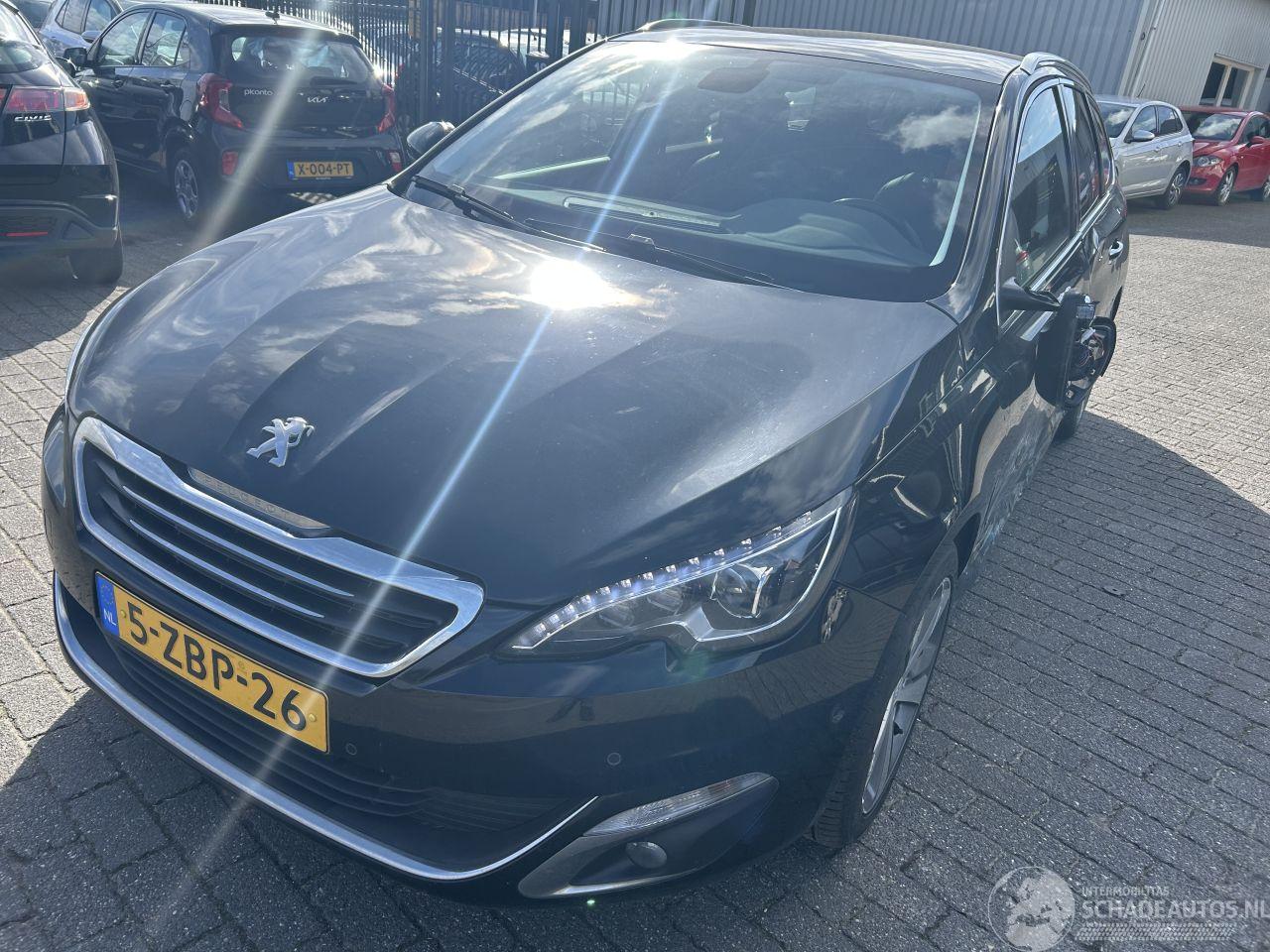 Peugeot 308 SW  1.2 E-THP  Automaat