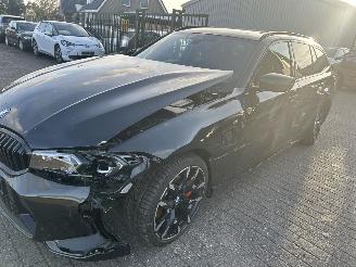 damaged passenger cars BMW 3-serie 330e  Touring  Automaat ( Leer - Panoramadak )  NW prijs 75000,00 2025/10