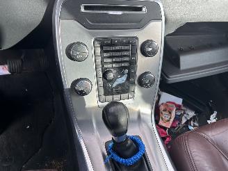 Volvo V-70 2.0  D3 picture 12