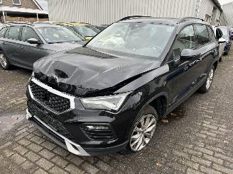 Schadeauto Seat Ateca 1.5 TSI  Automaat Style Business Intense 2025/6