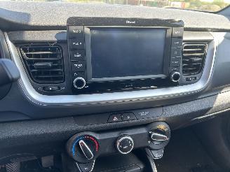 Kia Stonic 1.0 T-GDI  DynamicLine  ( 31002 Km ) picture 11