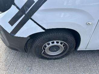 Opel Combo 1.5 BlueHDI  100 S&S   ( Nieuw model ) picture 2
