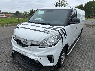 damaged commercial vehicles Maxus eDeliver3 L2 Deal  Automaat 2024/12