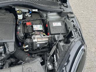 Fiat 600 1.2 Hybrid Urban  Automaat picture 4