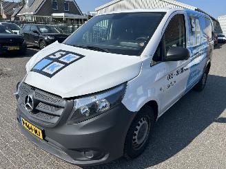 Vaurioauto  commercial vehicles Mercedes Vito 109 CDI  Functional Lang 2018/6