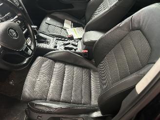 Volkswagen Golf 1.4 TSI  Automaat  5 Drs - Panoramadak ) picture 11