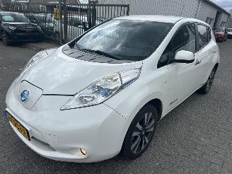 skadebil auto Nissan Leaf Tekna  30 kWh 2017/7