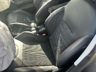 Peugeot 2008 1.2 PureTech  Automaat GT Line picture 7
