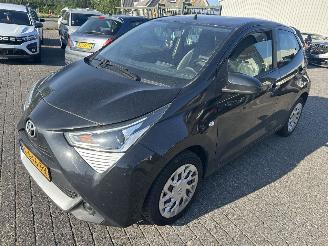 škoda osobní automobily Toyota Aygo 1.0 VVT-i  x-Play   ( Diefstal radio ) 2021/8
