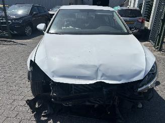 Volkswagen Golf 1.6 TDI   Automaat  5 Drs picture 2