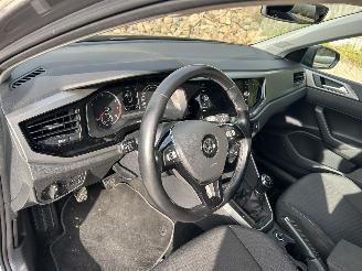 Volkswagen Polo 1.0 TSI picture 11