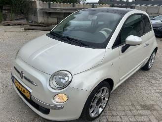 Unfallwagen Fiat 500 1.2  Automaat  Panoramadak 2011/2