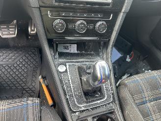 Volkswagen Golf 1.4 TSI GTE  Hybrid Automaat   ( Panoramadak ) picture 12