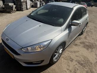 Schadeauto Ford Focus 1.0 Lease Edition 2017/11
