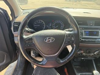 Hyundai I-20 1.2 HP i-Motion picture 11