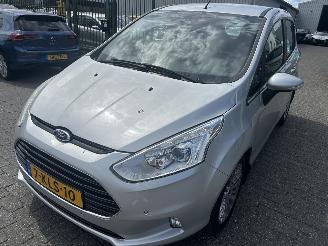 Damaged car Ford B-Max 1.0 Ecoboost Titanium  ( 78131 Km ) 2013/5