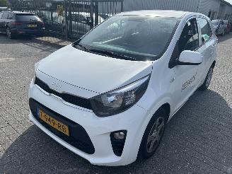 Kia Picanto 1.0 DPI  Comfortline picture 1