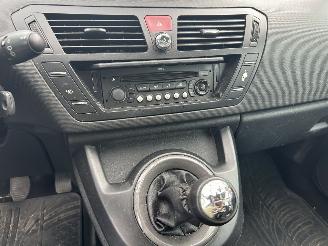 Citroën C4-picasso 1.8-16V  Ambiance  ( LPG G3 ) picture 9