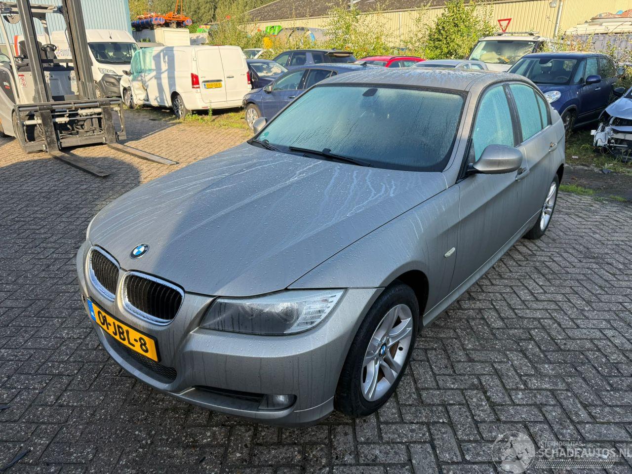BMW 3-serie 318i  Sedan  Automaat