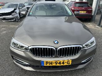 BMW 5-serie 530 i  Touring Automaat  High Executive Luxury picture 2
