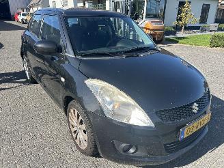 Suzuki Swift 1.2 Comfort EASSS   5 Drs picture 3